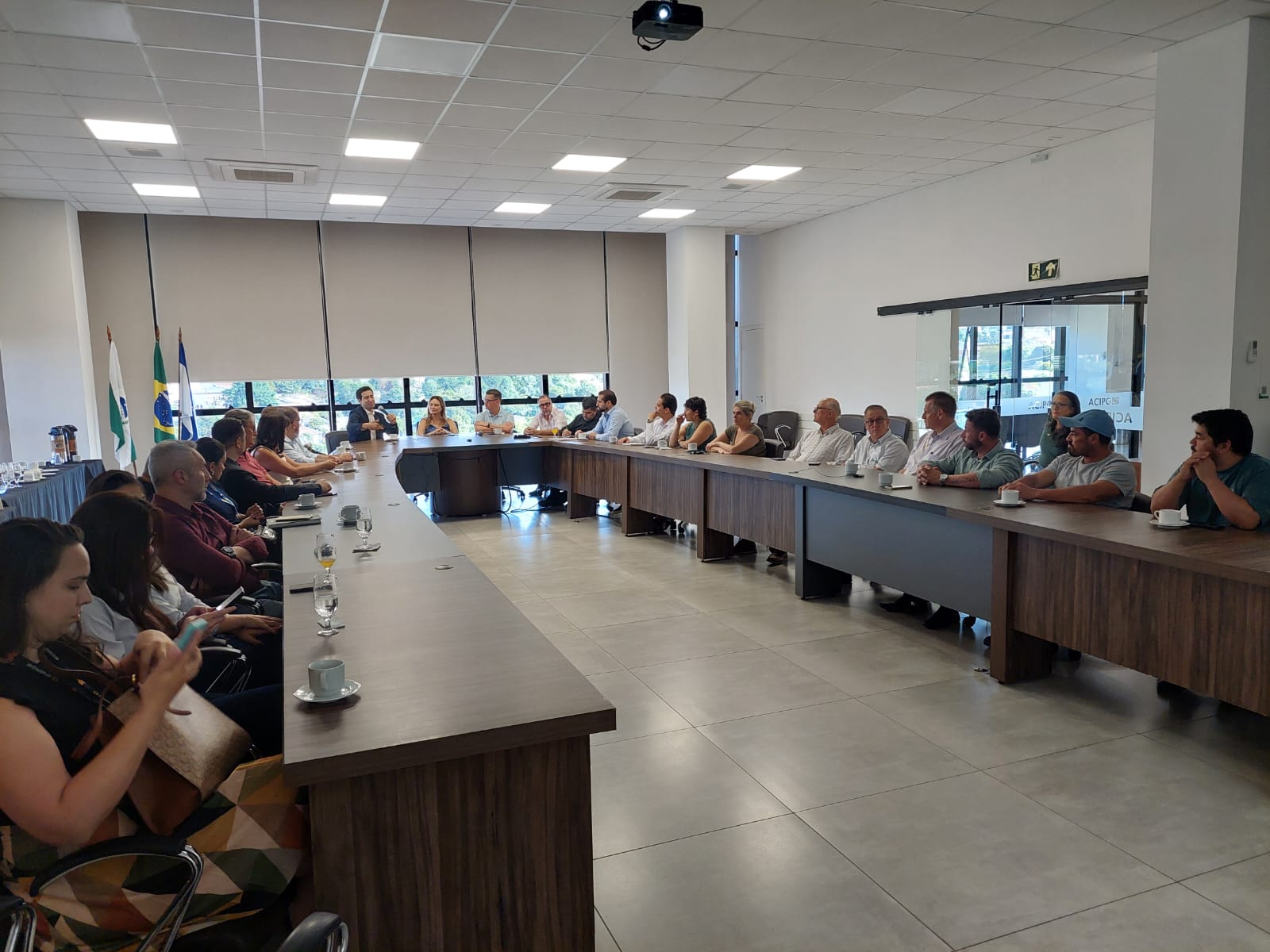 ACIPG sedia novo “Café com Invest Paraná”