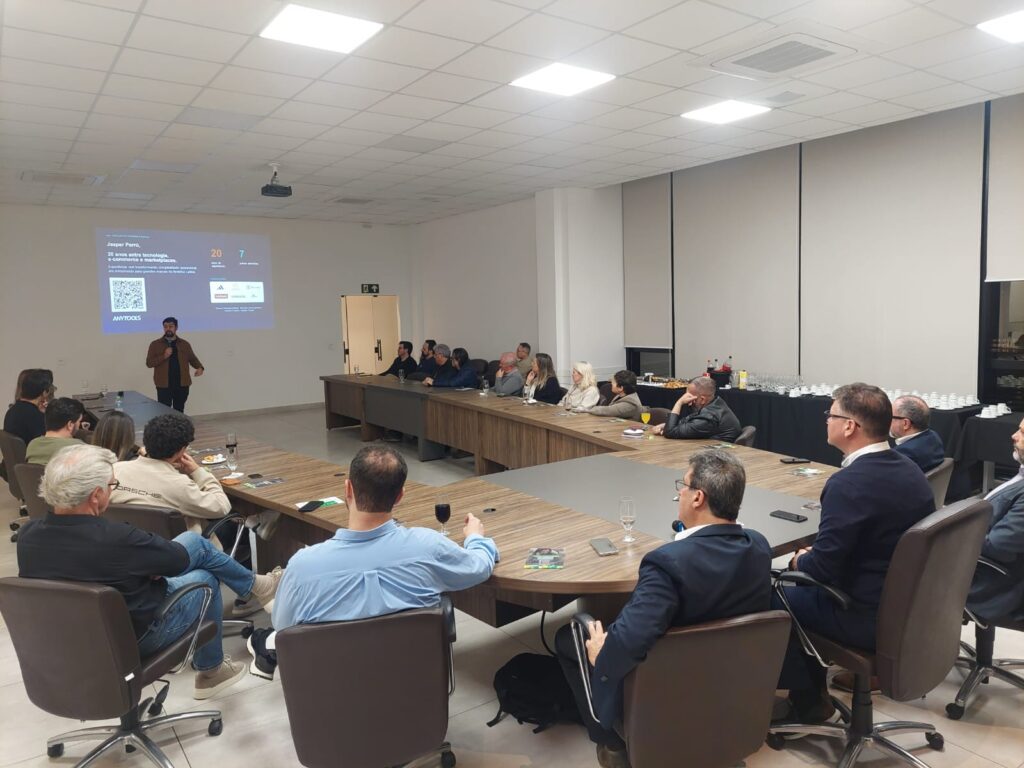 A Associação Comercial, Industrial e Empresarial de Ponta Grossa (ACIPG) realizou, na noite de quinta-feira (23), o evento de lançamento do Hub de Comércio ACIPG