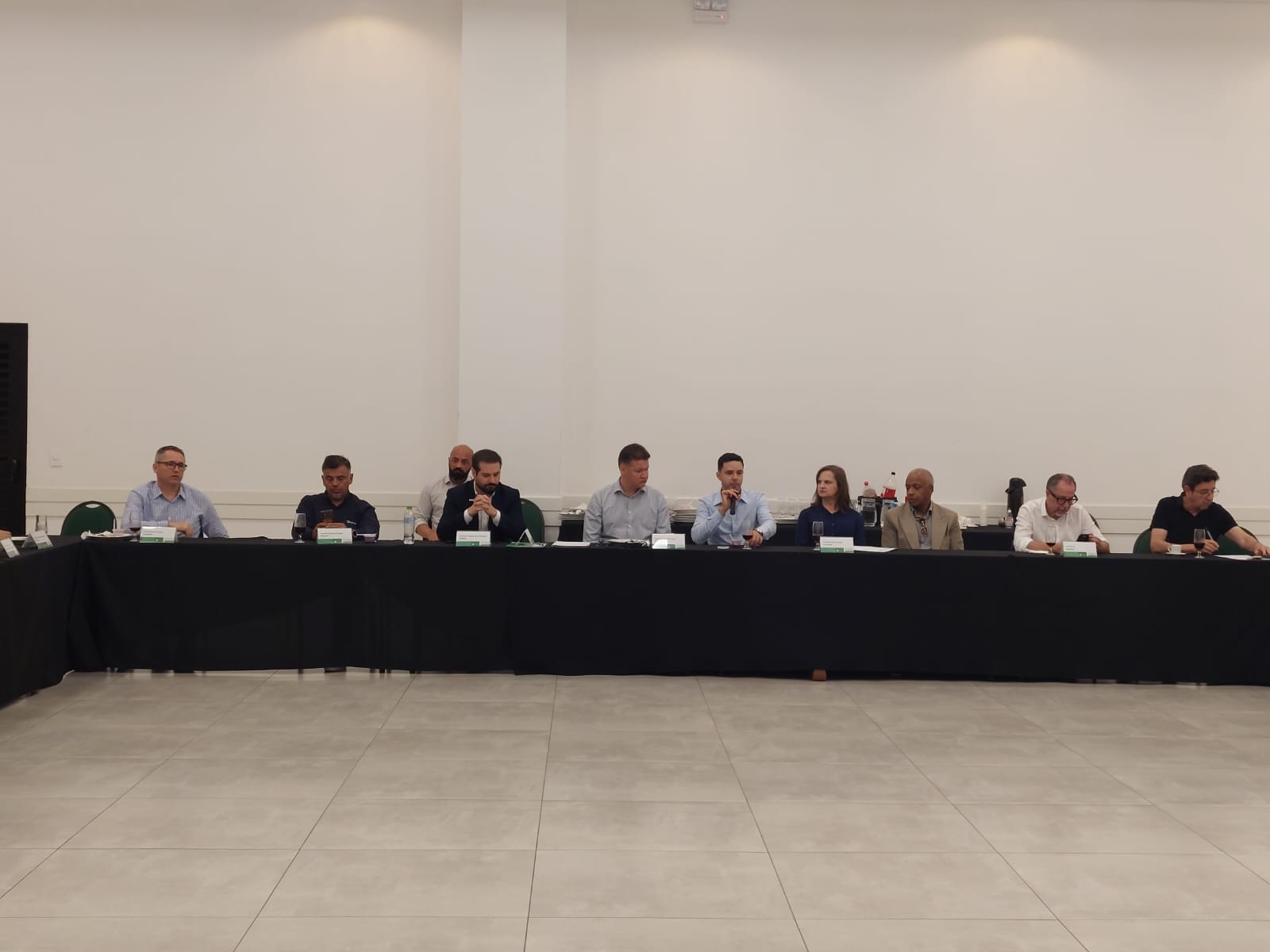Presidente da Câmara, Dr. Erick, visita diretoria da ACIPG