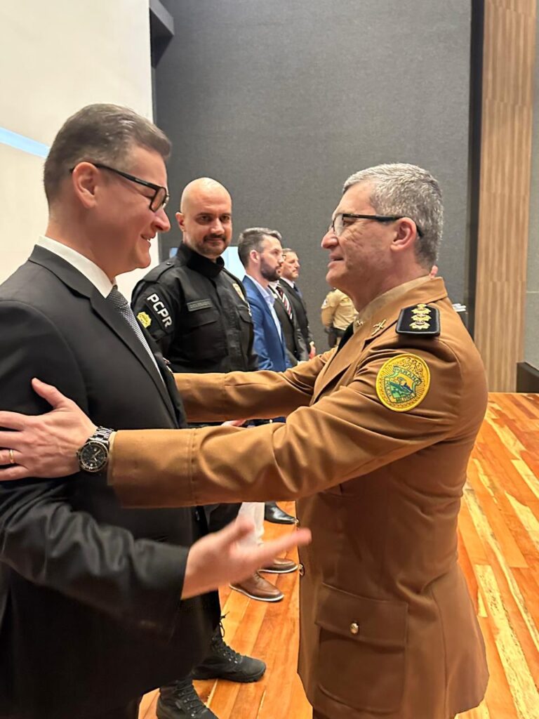 A ACIPG recebeu, nesta sexta-feira (9) a solenidade em comemoração aos 16 anos do 4º Comando Regional de Polícia Militar (4º CRPM)